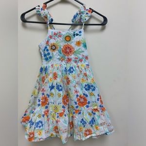 Peek Girls floral embroidered dress size 4/5